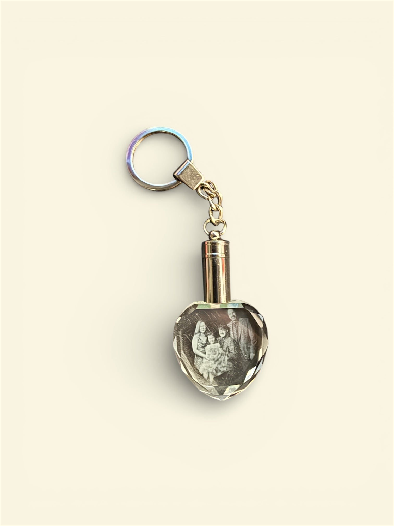 Personalized 3D crystal heart keychain with laser engraved photo inside